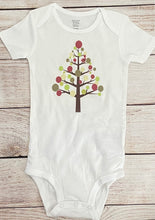 Load image into Gallery viewer, Boho Christmas Tree