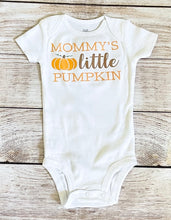 Load image into Gallery viewer, Mommy's Little Pumpkin