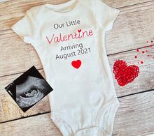 Load image into Gallery viewer, baby announcement bodysuit